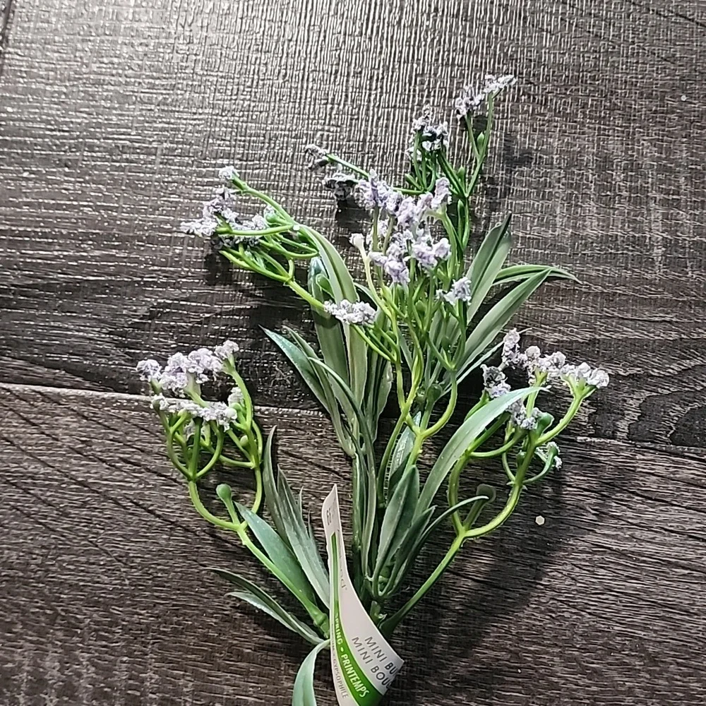 9x Ashland faux floral Stems / Picks